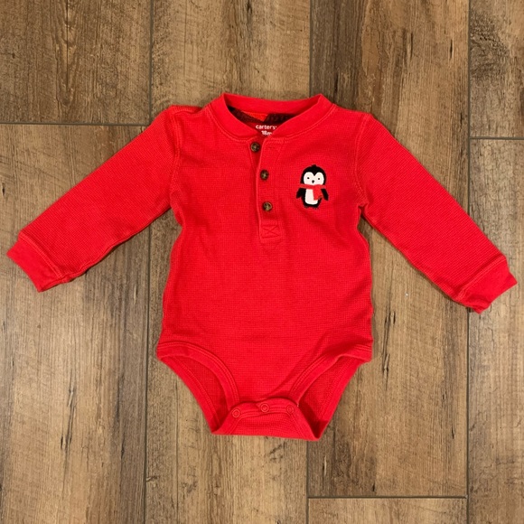 Carter’s Bundle of Three Long Sleeve Onesies, 18 months - Picture 5 of 12